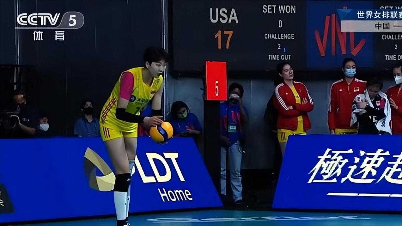 美国队|发球差距大，拦防和一传不稳定，中国女排被美国队上了一课