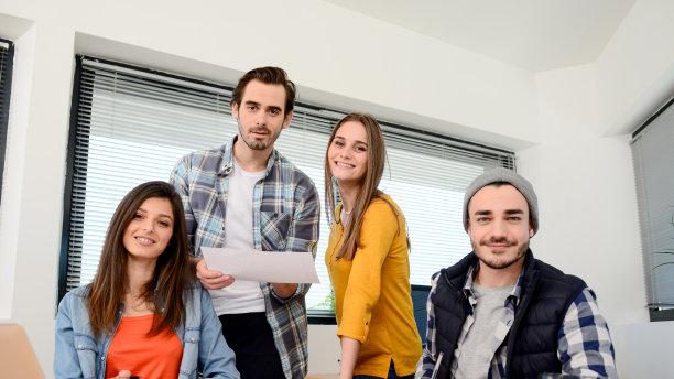 |与同事相处，不要因为一点小事，跟同事来回争执、“较劲”