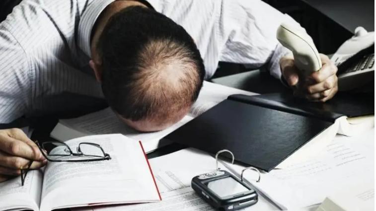 脱发|职场人如何预防脱发，不如先关注头皮健康！