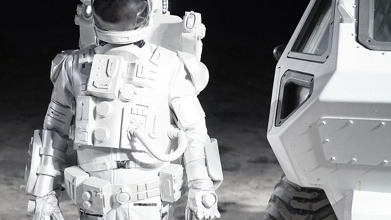 离开地球移民火星，至少还需要多少年？你愿意去火星吗？