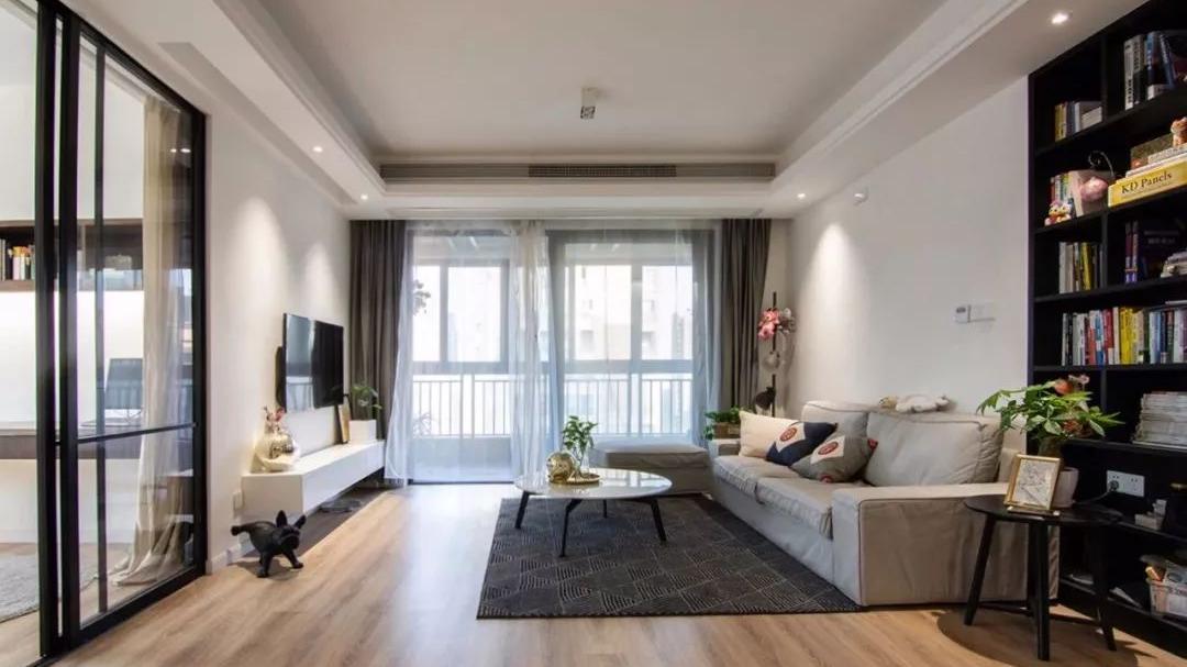 125平的现代简约风，自己砌的浴缸，幸福感爆棚！