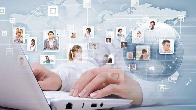 周杰伦|周杰伦一出场就10亿点赞，中年人的追星能带动一个行业