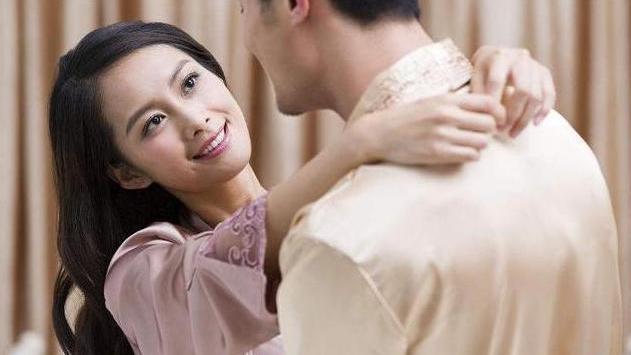 拿出亲子鉴定却被说“看错”，妻子背叛逃离态度蛮横，男子：离婚