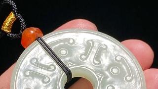 和田玉籽料|清中期 和田玉籽料 白玉 螭龙纹 玉璧 挂件