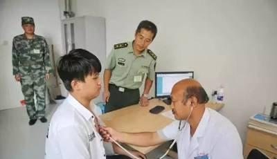 军校|军校分数线下滑，实际还是出现“缺员”现象，背后原因及其现实！