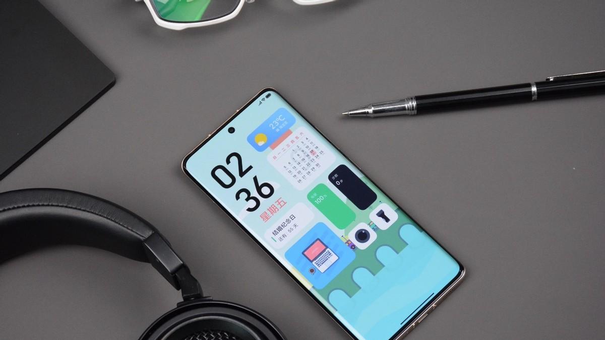 曲面屏|跌至1599元，曲面屏+166g重量+4500mAh，曲面屏天王山之战？