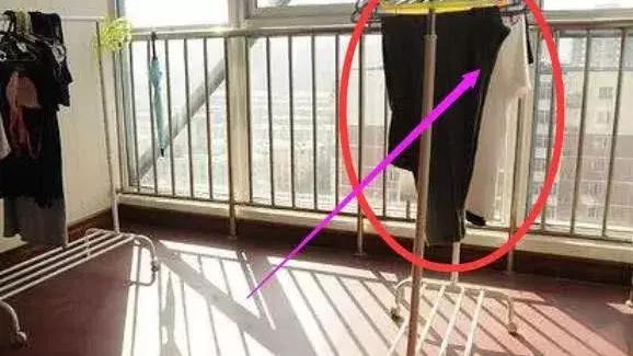 今年，这种\阳台房\可别买，买回家就是坑不升值，行家都避开