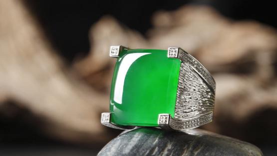 翡翠|想要买到好翡翠，要有正确的逻辑思维，这样很难买到好翡翠