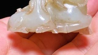 和田玉籽料|清乾隆 和田玉籽料 白玉 三羊开泰 摆件 把件