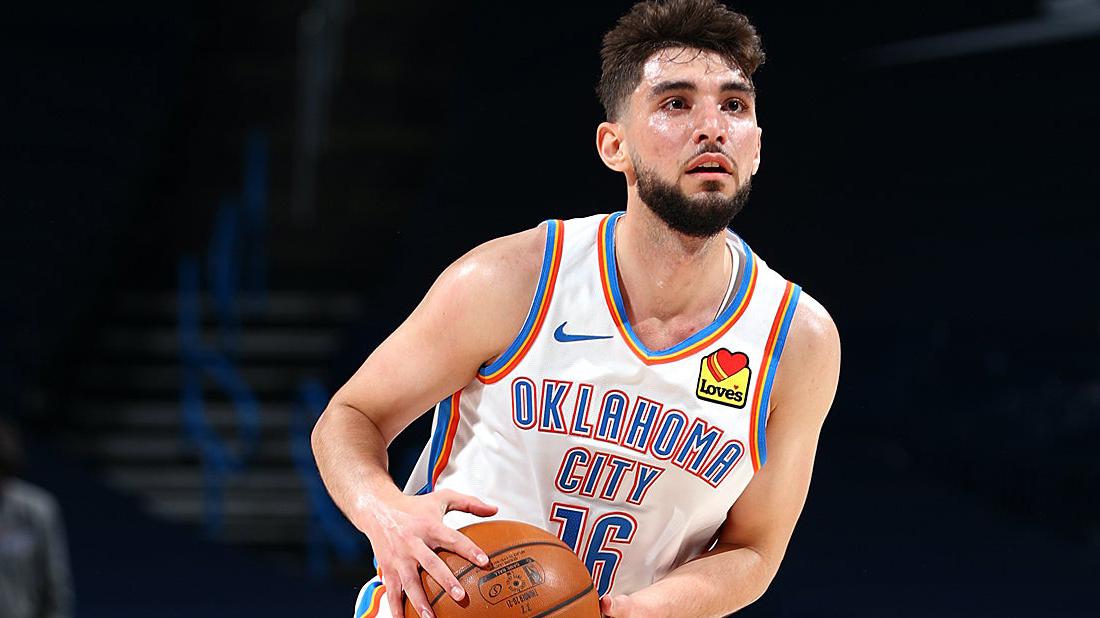 持续减员！美媒曝火箭将裁杰罗姆，1米96身高场均7+2也用不到？