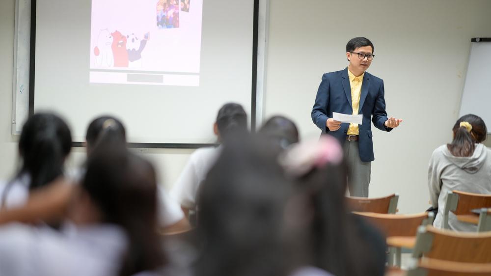 求职|北大硕士找工作未果，回郑州应聘老师成功，为何学霸比师范生强？