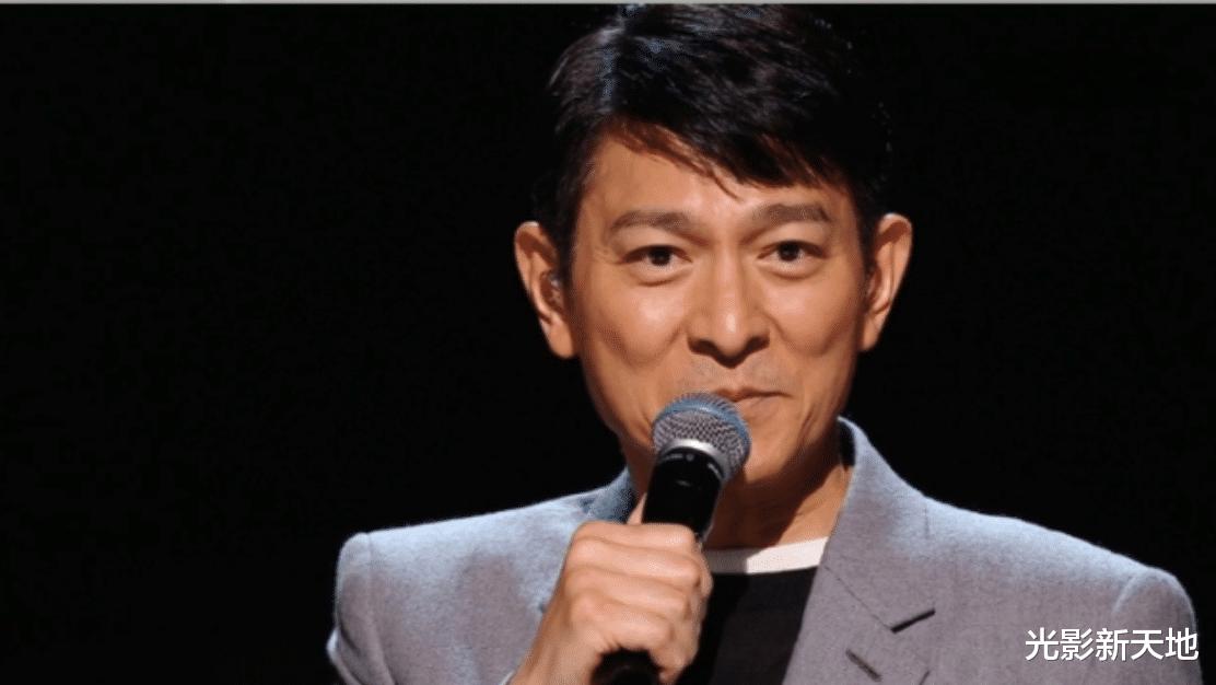 刘德华|刘德华的困境：演唱会3.5亿观看，却不到4000万人消费，他太需要钱