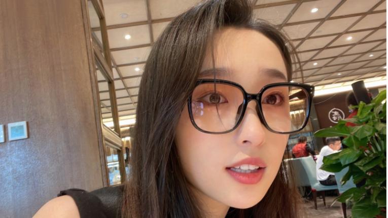 赛琳娜·戈麦斯|传27岁女星沦为官二代后宫，本人否认不雅视频，内涵造谣者愚蠢