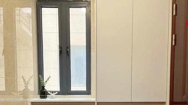 浙江90后夫妇，把86小家装得堪称收纳教科书，全屋干净又舒适