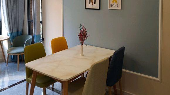 120平米的新房，简欧风格花了20万，朋友都说好看，你觉得呢？