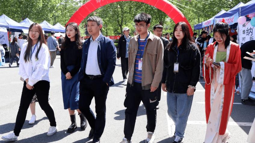 大学生|那些没有参加社团和学生会的毕业生都怎么样了