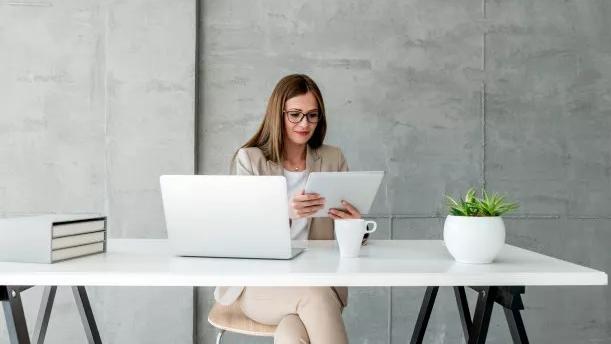 |职场中，如何让领导更多的注意到你，提高自己的工作能力