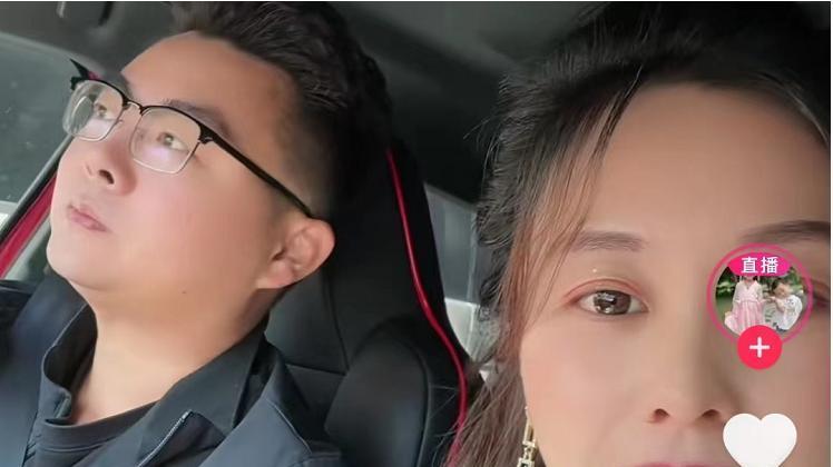 |田静这次提到了许妈，希望婆家不要过多干预生活，表态：会尽孝心