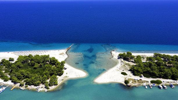 |从《特洛伊》说的来，特洛伊人为什么被征服？