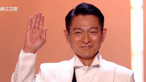 刘德华|刘德华的谦逊，打了多少明星的脸