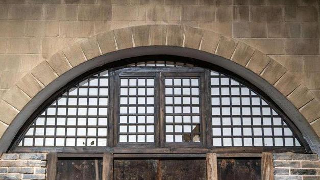 二手房|唐朝时期的楼市崩盘：每平方从2000元跌到50元，朝廷为何不救市？