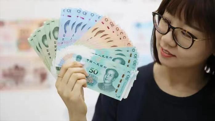 荷花|2022版的人民币已发行，荷花皎洁无瑕，愿君多采撷！