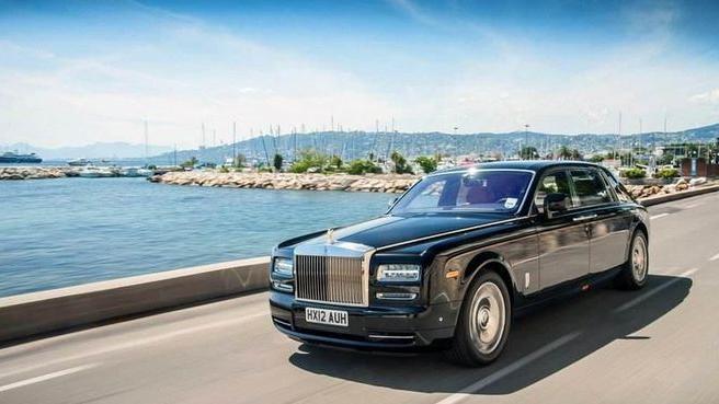 “坐地铁上班的人，没资格背LV”