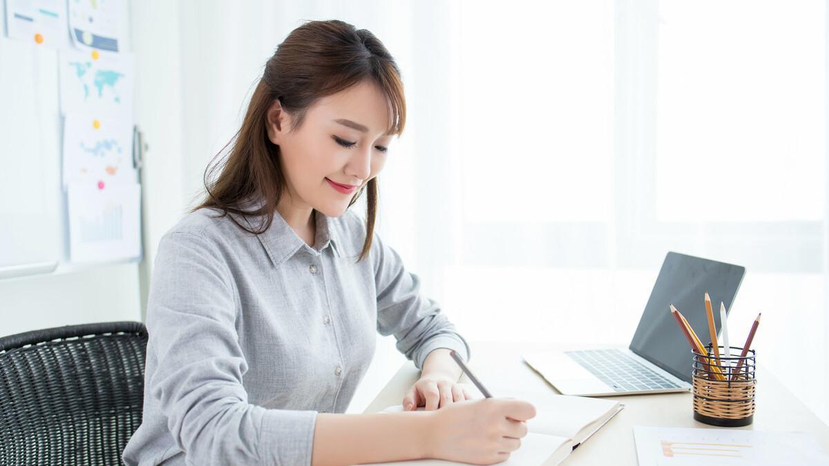 列夫·托尔斯泰|职场和生活中，不会通过写作来交流沟通，这本书就够了