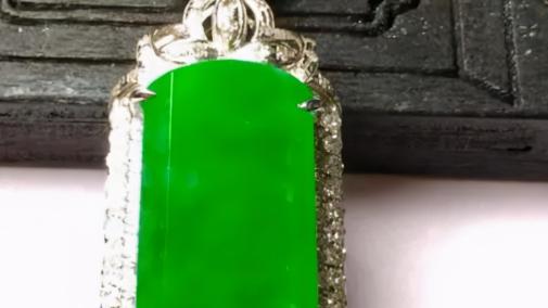 翡翠|棉也分为和棉和死棉，翡翠戴久了之后，里面的棉会消失？