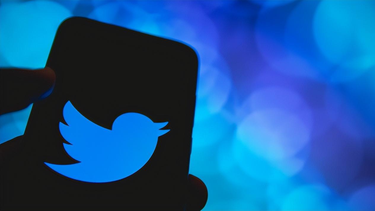 saas|Twitter 的版权系统似乎被打破了，因为在平台上发布了完整的电影