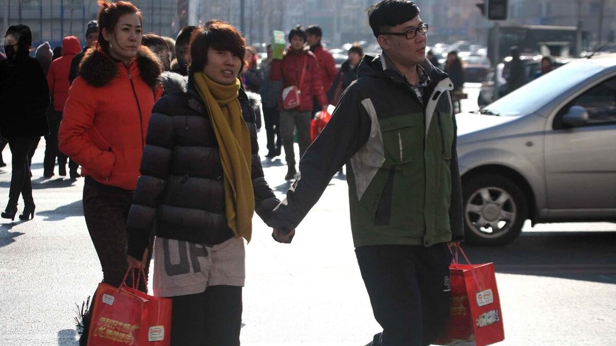 女儿受欺负回娘家哭诉，娘家人暴打女婿，此后女儿女婿不认娘家人
