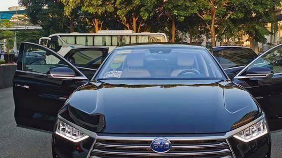 BYD版“奥迪A6”来了，宽体溜背YYDS，碾压特斯拉，比汉DM还要帅