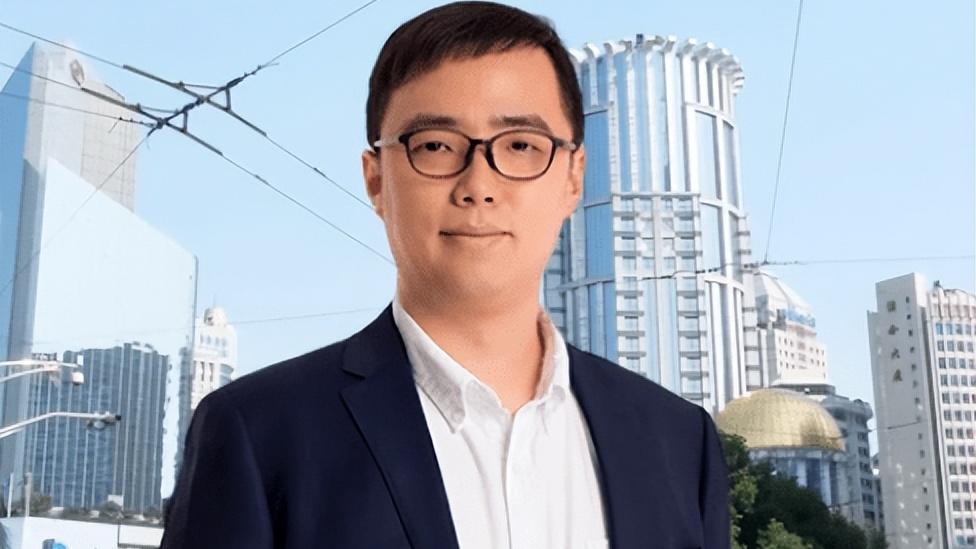 工业互联网|他曾是程序员，却辞职创业，8年后身家上千亿，只是营收都达811亿