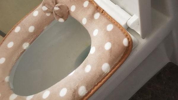 卫生间不起眼的小角落，或许藏着一种致癌物，你家有吗？