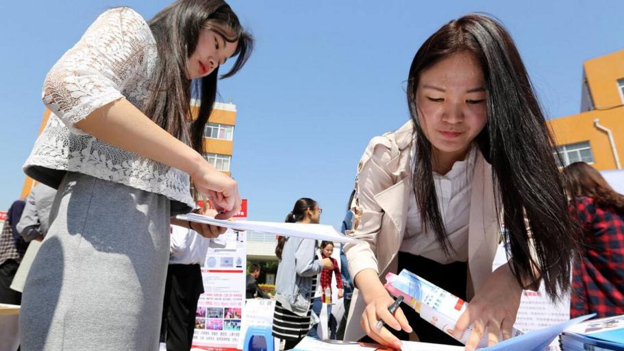 应届生|大学生要擦亮双眼，“三方协议”别随意乱签，容易弄丢应届生身份
