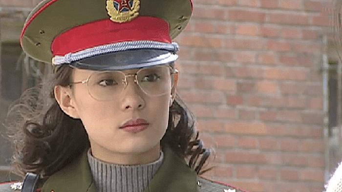 钟跃民|血色浪漫：袁军一路扶摇直上，凭啥比钟跃民张海洋都混得好呢？