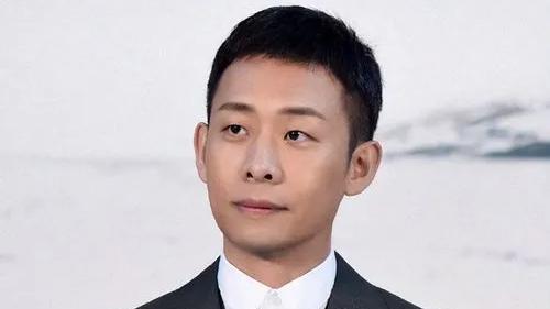 张译|张译：守护植物人初恋10年，后娶二婚带娃钱琳琳，对继子视如己出