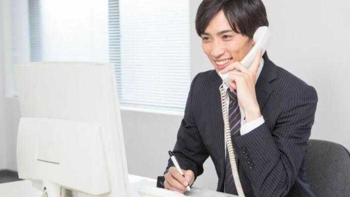 |不经历挫折，人生似乎是不完整的