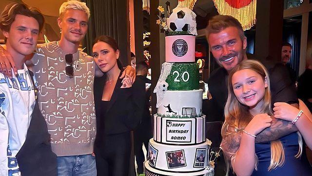 布鲁克林|小贝长子把爱妻扛肩上，“永远不想分开”，忽略4个月未见的心碎妈妈