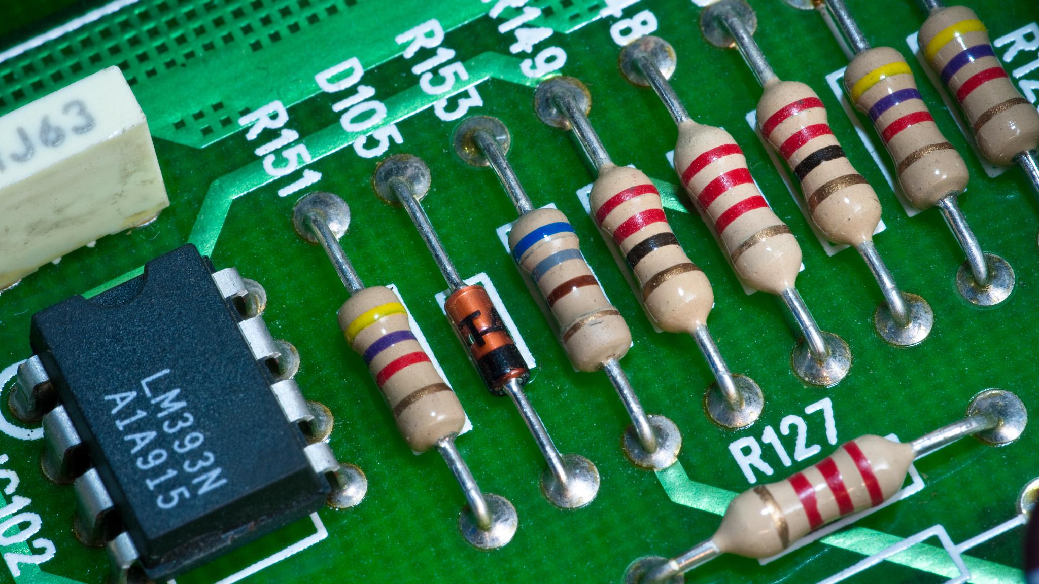 |SMT加工中的元器件各种各样，下面这种你见过吗?