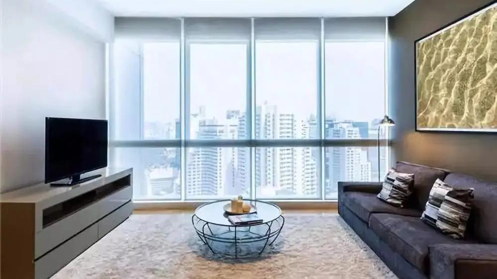 龙吟师傅浅谈客厅使用落地窗的一些弊端