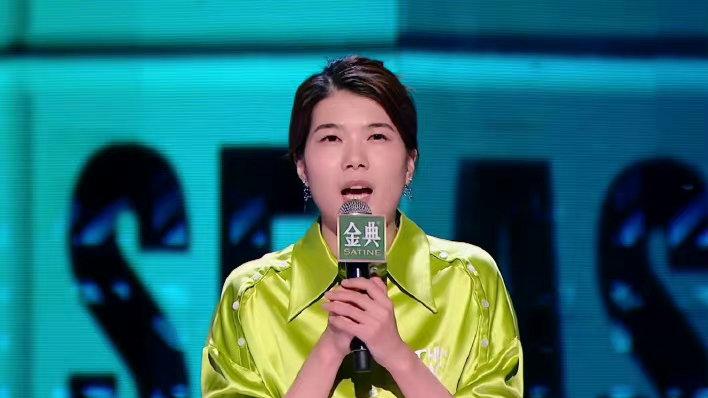 杨笠|杨笠，你是从石头缝里蹦出来的吗？