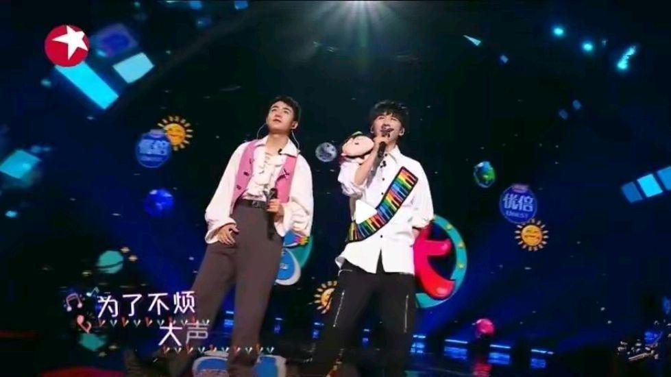 秋小爱|《我们的歌4》决赛歌单及名次曝光，萧敬腾张淇第一，陈慧娴组倒数