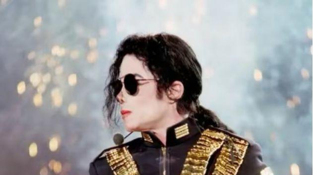 好莱坞|王永华：模仿迈克尔爆火，签约好莱坞，受邀去迈克尔家族表演