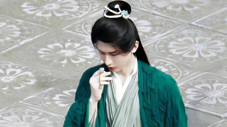 成毅|成毅又在筹备新剧，白衣造型潇洒飘逸，曾舜晞肖顺尧领衔出演