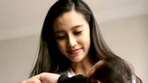 Angelababy|被问小海绵知道你们离婚吗？杨颖：他知道我们是爱他的！让人感动