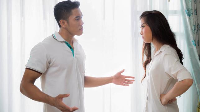 面包|“排骨不能动，我孙子最爱吃”儿媳把整盘排骨倒给女儿：一块都不留