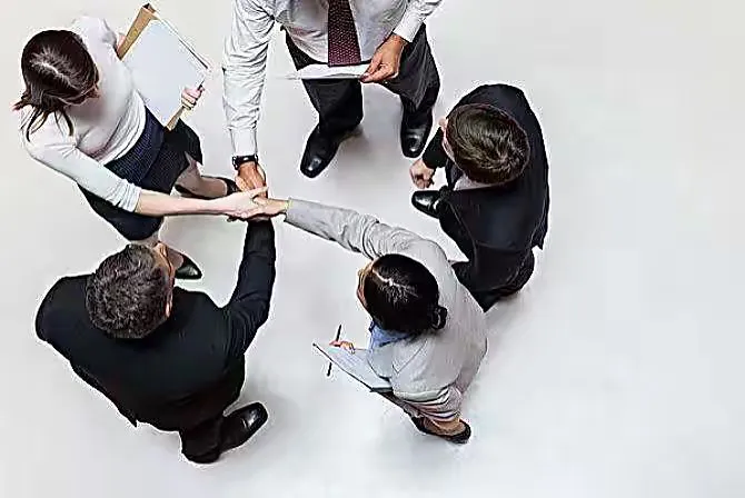 |管理者们需要提供更多的情绪价值给员工，这是很重要的管理手段