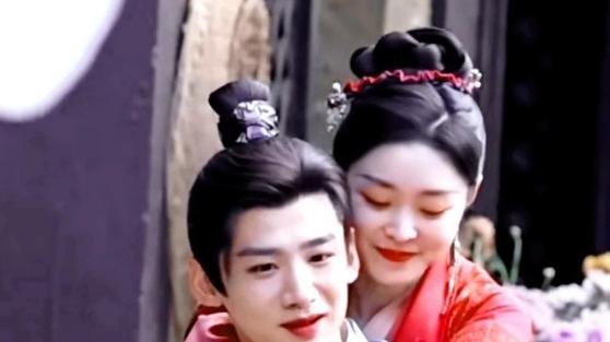 黄晓明|这两天的娱乐圈好热闹！白敬亭宋轶疑同居。黄晓明叶珂恋情添实锤