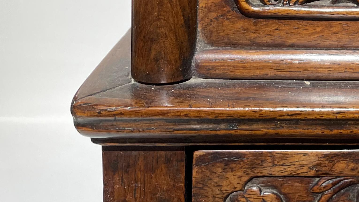 高束腰台座竖五屏风，清黄花梨镜台无底价起拍